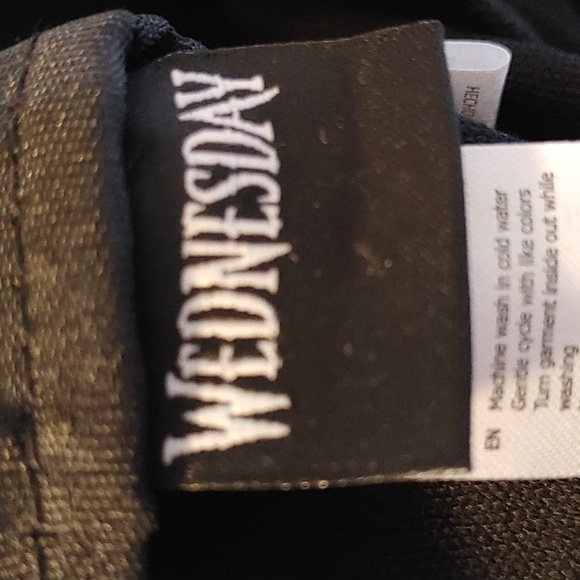 NWT Wednesday Graphic Totebag - Picture 5 of 11